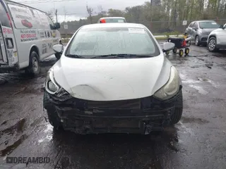 2014 Hyundai Elantra SE with VIN 5NPDH4AEXEH468372, listed as a IAAI auction lot 41850233 with 124,647 mi miles. Bid and sale history available at carsss.com. Image 13.