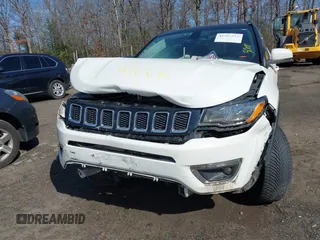 2018 Jeep Compass Limited with VIN 3C4NJDCB6JT360417, listed as a IAAI auction lot 41786511 with 69,929 mi miles and . Bid and sale history available at carsss.com. Image 6.
