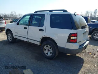 2006 Ford Explorer XLS с VIN 1FMEU72E76UB31726, выставлен на аукционе IAAI как лот 41611735 с пробегом 119 009 миль миль и . История ставок и продаж доступна на DreamBid. Изображение 3.