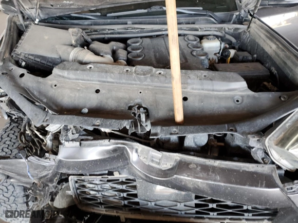 2020 Toyota 4Runner SR5 with VIN JTEBU5JRXL5797867, listed as a Copart auction lot 89103325 with 184,415 mi miles and Salvage Title. Bid and sale history available at carsss.com. Image 11.
