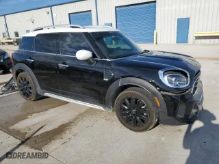 2022 MINI Countryman Cooper with VIN WMZ23BR07N3N34844, listed as a Copart auction lot 69264514 with 40,591 mi miles and Salvage Title. Bid and sale history available at carsss.com. Image 4.