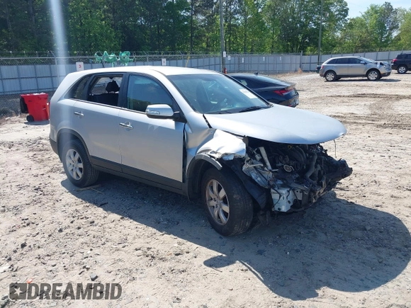 2012 Kia Sorento LX with VIN 5XYKT3A17CG216046, listed as a IAAI auction lot 39268223 with 188,886 mi miles. Bid and sale history available at carsss.com. Image 1.