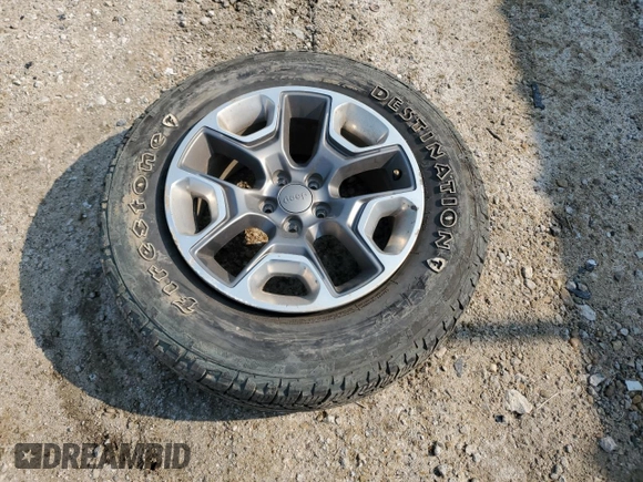2019 Jeep Cherokee Trailhawk with VIN 1C4PJMBX7KD277477, listed as a Copart auction lot 58969705 with 139,521 mi miles and Salvage title. Bid and sale history available at DreamBid. Image 13.