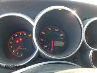 2005 Toyota Matrix STD with VIN 2T1KR32E15C357130, listed as a Copart auction lot 45406475 with 196,190 mi miles and Salvage Title. Bid and sale history available at DreamBid. Image 9.