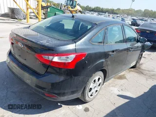 2012 Ford Focus S with VIN 1FAHP3E28CL328236, listed as a IAAI auction lot 40367519 with 129,371 mi miles and . Bid and sale history available at DreamBid. Image 4.