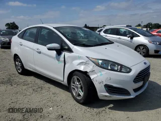 2018 Ford Fiesta SE z VIN 3FADP4BJ4JM133102, wystawiony jako Copart lot #54224805 z przebiegiem 124 307 mil mil oraz Szkoda całkowita • Salvage title. Historia ofert i sprzedaży dostępna na DreamBid. Obrazek 4.