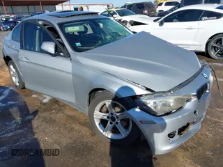 2014 BMW 3 Series 320i with VIN WBA3B1C53EP680038, listed as a IAAI auction lot 41300411 with 1 mi miles. Bid and sale history available at carsss.com. Image 1.