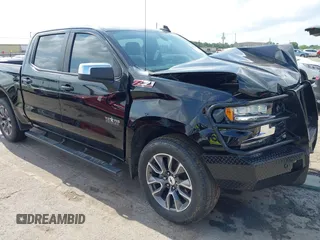 2021 Chevrolet Silverado 1500 LT z VIN 3GCUYDED0MG127278, wystawiony jako IAAI lot #42085778 z przebiegiem 95 177 mil mil oraz . Historia ofert i sprzedaży dostępna na DreamBid. Obrazek 1.