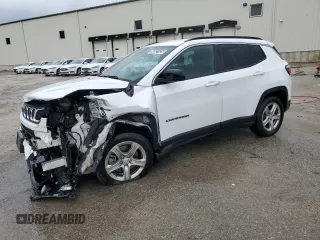 2023 Jeep Compass Latitude с VIN 3C4NJDBN8PT562163, выставлен на аукционе Copart как лот 63021635 с пробегом 51 549 миль миль и Списание • Salvage title. История ставок и продаж доступна на DreamBid. Изображение 1.