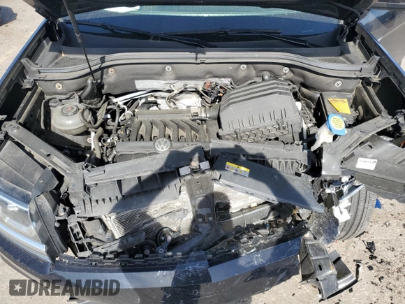 2019 Volkswagen Atlas SEL R-Line with VIN 1V2RR2CAXKC520476, listed as a Copart auction lot 55085975 with 59,727 mi miles and Salvage title. Bid and sale history available at DreamBid. Image 12.