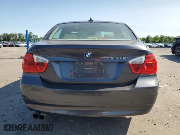 2007 BMW 3 Series 328xi z VIN WBAVC93537K030372, wystawiony jako Copart lot #59090425 z przebiegiem 191 023 mil mil oraz Czysty tytuł • Clean title. Historia ofert i sprzedaży dostępna na DreamBid. Obrazek 6.