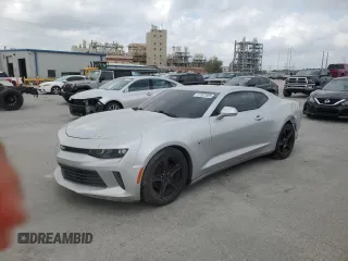2017 Chevrolet Camaro 1LT z VIN 1G1FB1RX6H0175450, wystawiony jako Copart lot #51587685 z przebiegiem Nie podano mil oraz Szkoda całkowita • Salvage title. Historia ofert i sprzedaży dostępna na DreamBid. Obrazek 1.
