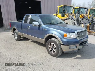 2004 Ford F-150 XLT with VIN 1FTPX14534NC28685, listed as a IAAI auction lot 42117324 with 171,627 mi miles. Bid and sale history available at carsss.com. Image 1.