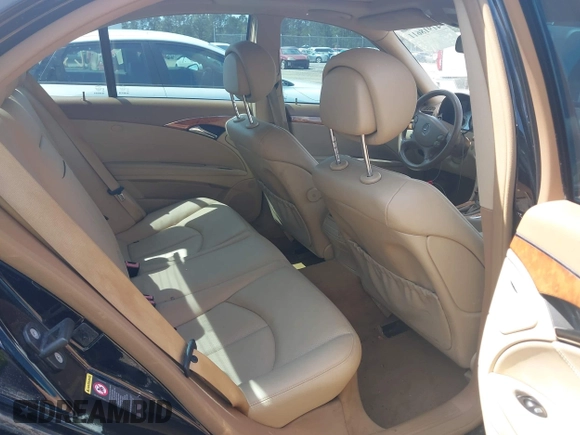 2008 Mercedes-Benz E Luxury 3.5L with VIN WDBUF56X58B275024, listed as a IAAI auction lot 41918611 with 149,256 mi miles. Bid and sale history available at carsss.com. Image 8.