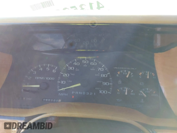 1998 Chevrolet Silverado 1500 with VIN 2GBEC19R0W1142967, listed as a IAAI auction lot 41353847 with 196,788 mi miles and . Bid and sale history available at DreamBid. Image 7.