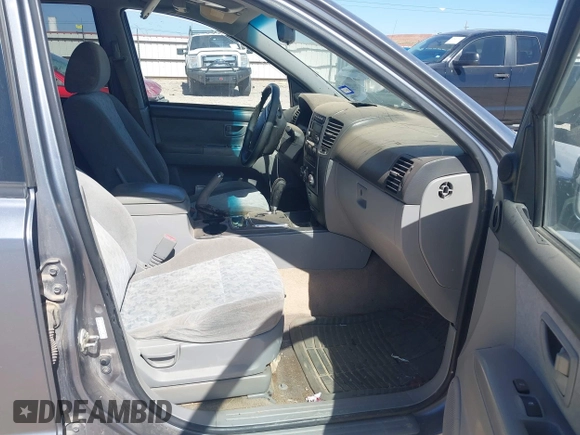 2008 Kia Sorento LX with VIN KNDJD735185775169, listed as a IAAI auction lot 41848588 with 180,600 mi miles and . Bid and sale history available at DreamBid. Image 5.