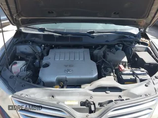 2012 Toyota Venza LE with VIN 4T3ZK3BB5CU051494, listed as a IAAI auction lot 41843328 with 166,517 mi miles and . Bid and sale history available at DreamBid. Image 10.