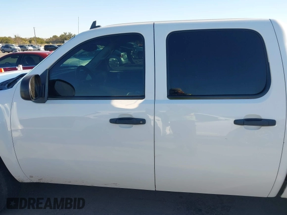 2009 Chevrolet Silverado 1500 LT with VIN 3GCEC23JX9G130616, listed as a IAAI auction lot 41410807 with 143,731 mi miles. Bid and sale history available at carsss.com. Image 14.