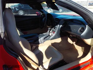 1999 Chevrolet Corvette with VIN 1G1YY22G6X5115760, listed as a IAAI auction lot 41725421 with 132,514 mi miles. Bid and sale history available at carsss.com. Image 5.