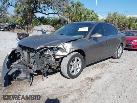 2005 Nissan Altima SE with VIN 1N4BL11E75C117733, listed as a IAAI auction lot 41516717 with 167,370 mi miles. Bid and sale history available at carsss.com. Image 18.