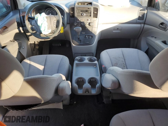 2009 Kia Sedona LX with VIN KNDMB233396298759, listed as a Copart auction lot 42499505 with 141,899 mi miles and Salvage Title. Bid and sale history available at carsss.com. Image 8.