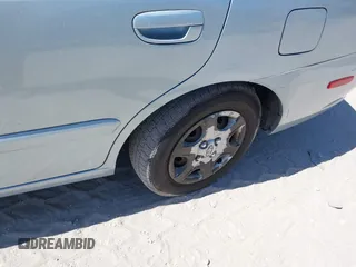 2005 Hyundai Accent GLS с VIN KMHCG45C55U614718, выставлен на аукционе IAAI как лот 41787587 с пробегом 135 448 миль миль и . История ставок и продаж доступна на DreamBid. Изображение 6.