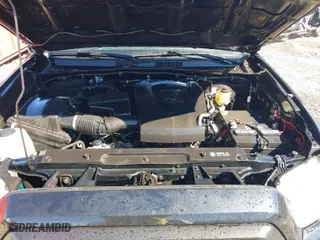 2019 Toyota Tacoma 4WD SR with VIN 3TMCZ5AN3KM201370, listed as a IAAI auction lot 41621231 with 46,148 mi miles. Bid and sale history available at carsss.com. Image 10.