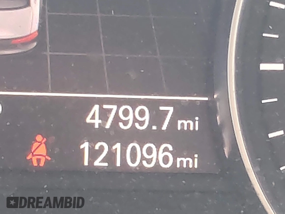 2017 Audi A8 with VIN WAU44AFD3HN014802, listed as a IAAI auction lot 42573537 with 121,096 mi miles and . Bid and sale history available at DreamBid. Image 15.