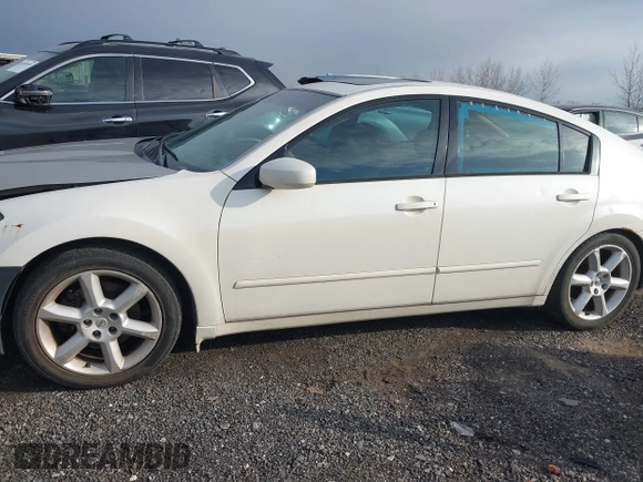 2006 Nissan Maxima 3.5 SL with VIN 1N4BA41E76C826557, listed as a IAAI auction lot 41886446 with 84,027 mi miles. Bid and sale history available at carsss.com. Image 13.