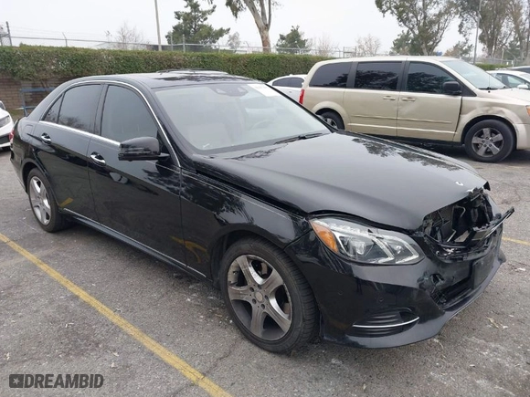2016 Mercedes-Benz E-Class E 350 Sport with VIN WDDHF5KB5GB268771, listed as a IAAI auction lot 41437933 with 92,990 mi miles. Bid and sale history available at carsss.com. Image 1.