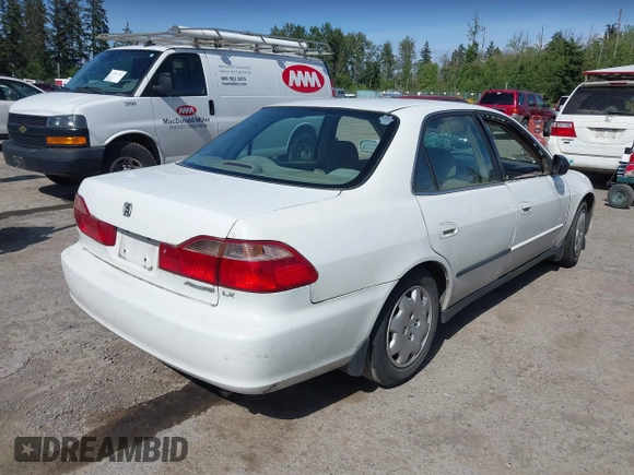 1998 Honda Accord LX с VIN 1HGCG5548WA111143, выставлен на аукционе IAAI как лот 42327931 с пробегом 145 843 миль миль и . История ставок и продаж доступна на DreamBid. Изображение 4.