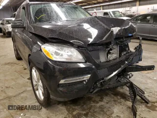 2015 Mercedes-Benz M 250 z VIN 4JGDA0EB7FA486152, wystawiony jako Copart lot #64038672 z przebiegiem Nie podano mil oraz . Historia ofert i sprzedaży dostępna na DreamBid. Obrazek 1.