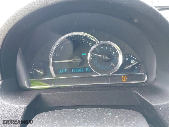 2011 Chevrolet HHR LT w/1LT with VIN 3GNBABFW1BS562781, listed as a IAAI auction lot 41694089 with 135,012 mi miles. Bid and sale history available at carsss.com. Image 7.