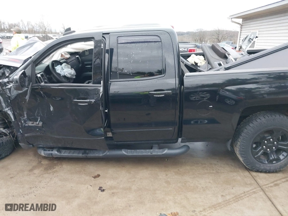2018 Chevrolet Silverado 1500 LT with VIN 2GCVKREC8J1111943, listed as a IAAI auction lot 41869301 with 64 mi miles. Bid and sale history available at carsss.com. Image 15.