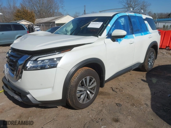 2024 Nissan Pathfinder SL with VIN 5N1DR3CC7RC310071, listed as a IAAI auction lot 41660927 with 3,427 mi miles. Bid and sale history available at carsss.com. Image 2.