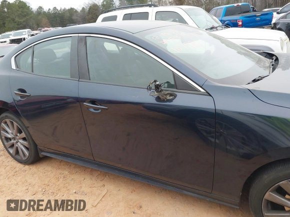 2019 Mazda 3 Preferred z VIN 3MZBPADL9KM107981, wystawiony jako IAAI lot #41196525 z przebiegiem 88 859 mil mil oraz . Historia ofert i sprzedaży dostępna na DreamBid. Obrazek 12.