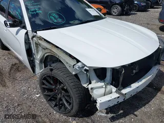2016 Dodge Charger Road/Track with VIN 2C3CDXCT9GH210865, listed as a IAAI auction lot 39971429 with 157,784 mi miles. Bid and sale history available at carsss.com. Image 6.