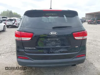 2016 Kia Sorento LX with VIN 5XYPG4A33GG151073, listed as a IAAI auction lot 41947006 with 161,164 mi miles. Bid and sale history available at carsss.com. Image 15.