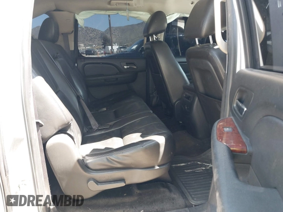 2013 Chevrolet Suburban LT with VIN 1GNSCJE06DR138925, listed as a IAAI auction lot 42008011 with 236,244 mi miles. Bid and sale history available at carsss.com. Image 8.