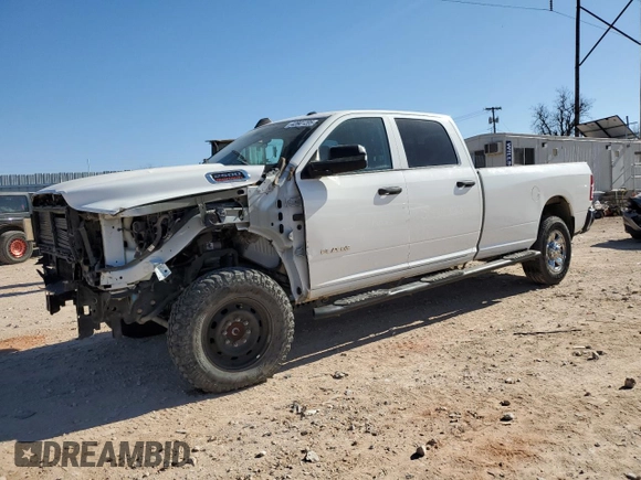 2020 Ram 2500 Tradesman with VIN 3C6UR5HJ8LG188937, listed as a Copart auction lot 42801205 with 118,072 mi miles and Salvage Title. Bid and sale history available at carsss.com. Image 1.