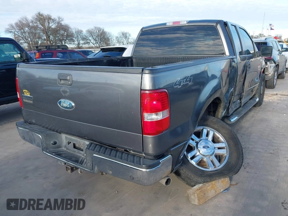2008 Ford F-150 XLT z VIN 1FTPX14V38FA57291, wystawiony jako IAAI lot #41290111 z przebiegiem 189 010 mil mil oraz . Historia ofert i sprzedaży dostępna na DreamBid. Obrazek 4.