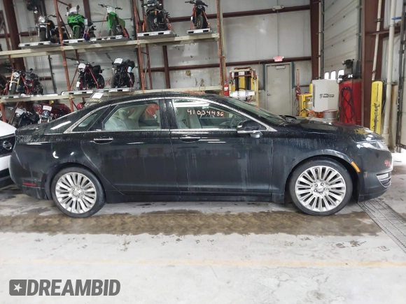 2016 Lincoln MKZ Hybrid with VIN 3LN6L2LU0GR608232, listed as a IAAI auction lot 41034486 with 99,637 mi miles and . Bid and sale history available at DreamBid. Image 12.