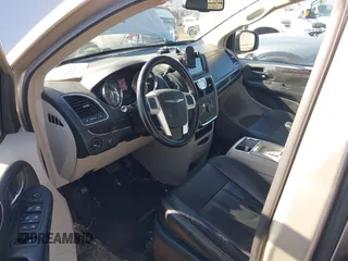 2014 Chrysler Town & Country Touring with VIN 2C4RC1BG2ER224267, listed as a IAAI auction lot 41750220 with 209,377 mi miles. Bid and sale history available at carsss.com. Image 5.