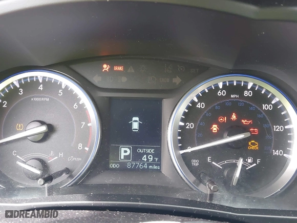 2015 Toyota Highlander LE with VIN 5TDBKRFH4FS180612, listed as a IAAI auction lot 41728026 with 87,764 mi miles. Bid and sale history available at carsss.com. Image 7.