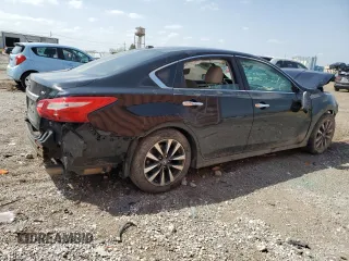 2017 Nissan Altima SR with VIN 1N4AL3AP7HC201418, listed as a Copart auction lot 54689335 with Not provided miles and Salvage title. Bid and sale history available at DreamBid. Image 3.