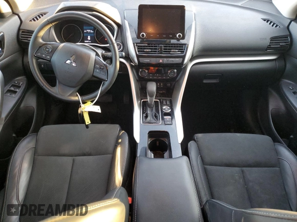 2022 Mitsubishi Eclipse Cross SE z VIN JA4ATWAA1NZ005758, wystawiony jako Copart lot #55155575 z przebiegiem 44 557 mil mil oraz Szkoda całkowita • Salvage title. Historia ofert i sprzedaży dostępna na DreamBid. Obrazek 8.