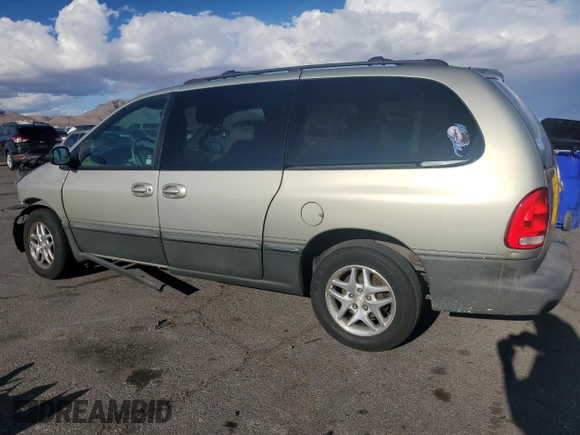 1999 Dodge Grand Caravan with VIN 1B4GP54G3XB616110, listed as a Copart auction lot 44845515 with 151,582 mi miles and Salvage Title. Bid and sale history available at DreamBid. Image 2.