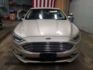 2017 Ford Fusion SE z VIN 3FA6P0HD0HR120234, wystawiony jako Copart lot #41964305 z przebiegiem 114 200 mil mil oraz Czysty tytuł • Clean title. Historia ofert i sprzedaży dostępna na DreamBid. Obrazek 5.