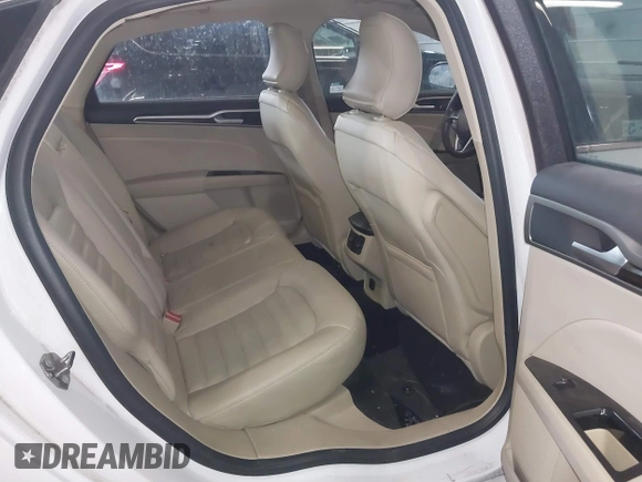 2016 Ford Fusion SE with VIN 3FA6P0T94GR268243, listed as a IAAI auction lot 41690685 with 63,327 mi miles. Bid and sale history available at carsss.com. Image 8.