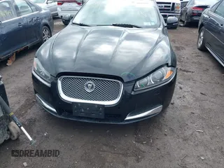 2012 Jaguar XF z VIN SAJWA0FB5CLS46112, wystawiony jako IAAI lot #41846029 z przebiegiem 123 044 mil mil oraz . Historia ofert i sprzedaży dostępna na DreamBid. Obrazek 6.